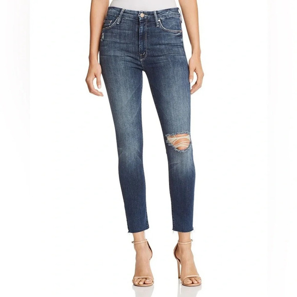 Mother Denim High Waisted Looker Ankle Fray Close To The Edge - Picture 1 of 8